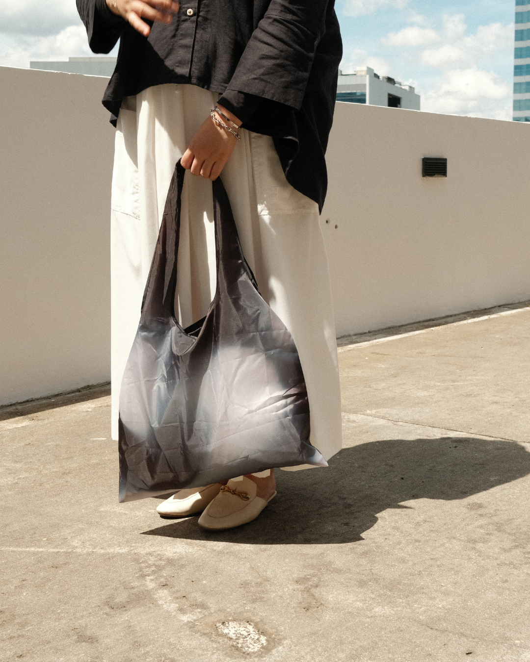 Adorebag: Silhouette Haze