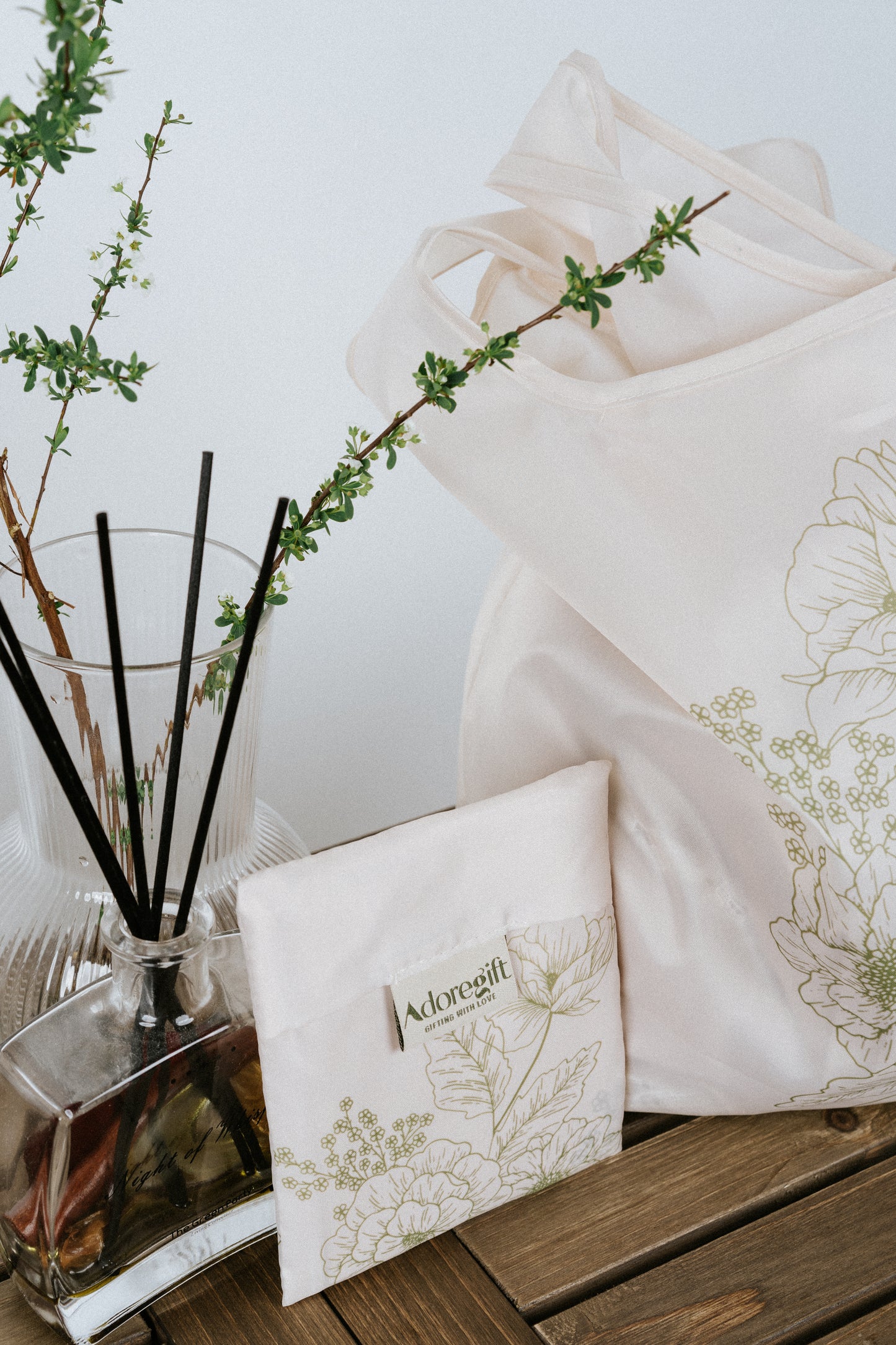 Adorebag: Magnolia
