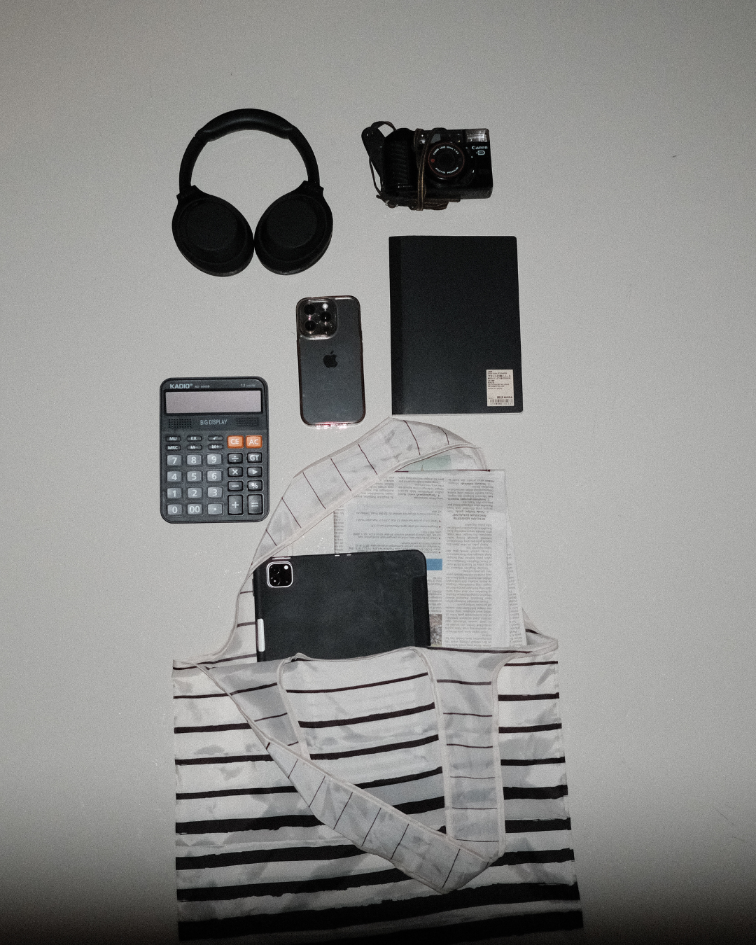 Adorebag: Silhouette Stripes