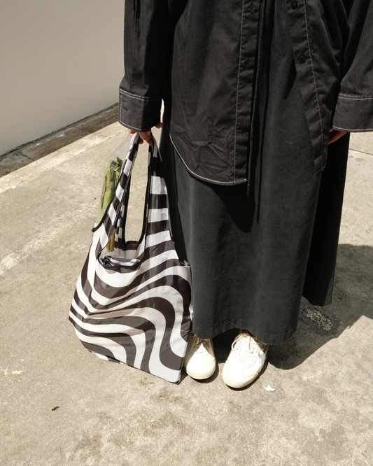 Adorebag: Silhouette Waves