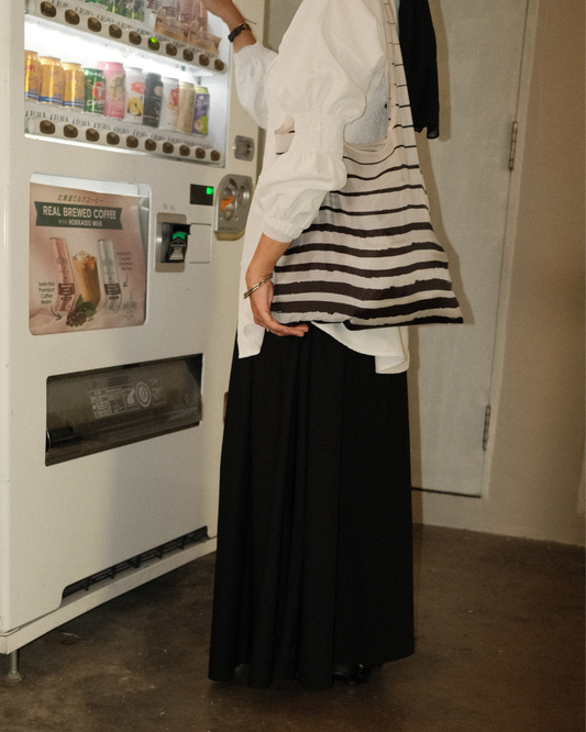 Adorebag: Silhouette Stripes